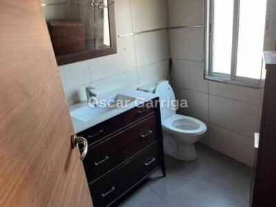 VIVIENDA LISTA PARA ENTRAR A VIVIR, GARAJE Y BODEGA INDEPENDIENTES, MAS FINCA DE 2091 m2. BARRÁN, PIÑOR (OURENSE)