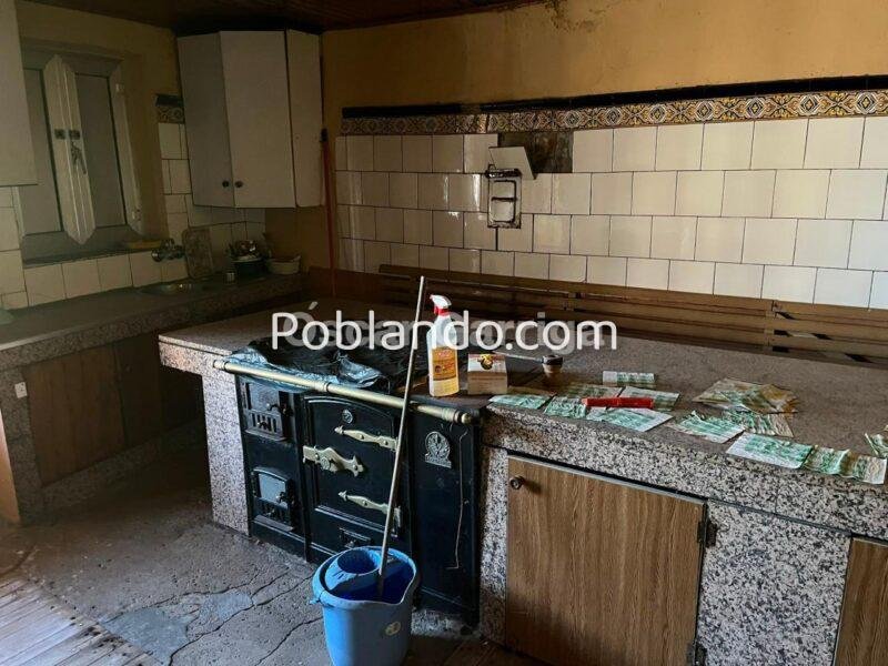 ¿Buscas una casa con encanto para reformar a tu gusto en plena naturaleza? Esta es una oportunidad única para crear el hogar rural que siempre has imaginado. PAREDES, PIÑOR (OURENSE)