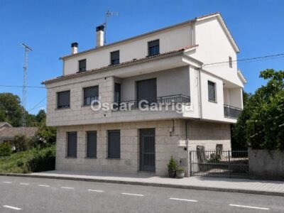 ¡NUEVA OPORTUNIDAD EN DACÓN, MASIDE, OURENSE! Amplia vivienda con múltiples posibilidades, situada a tan solo 2 minutos de O Carballiño.