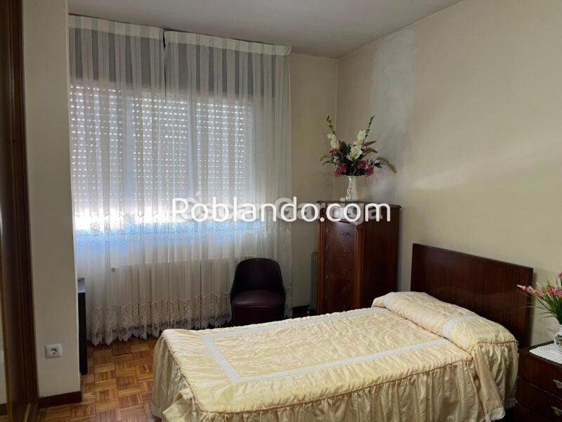 ¡NUEVA OPORTUNIDAD EN DACÓN, MASIDE, OURENSE! Amplia vivienda con múltiples posibilidades, situada a tan solo 2 minutos de O Carballiño.