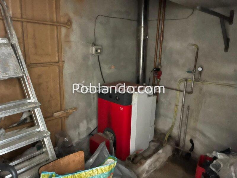 ¡NUEVA OPORTUNIDAD EN DACÓN, MASIDE, OURENSE! Amplia vivienda con múltiples posibilidades, situada a tan solo 2 minutos de O Carballiño.