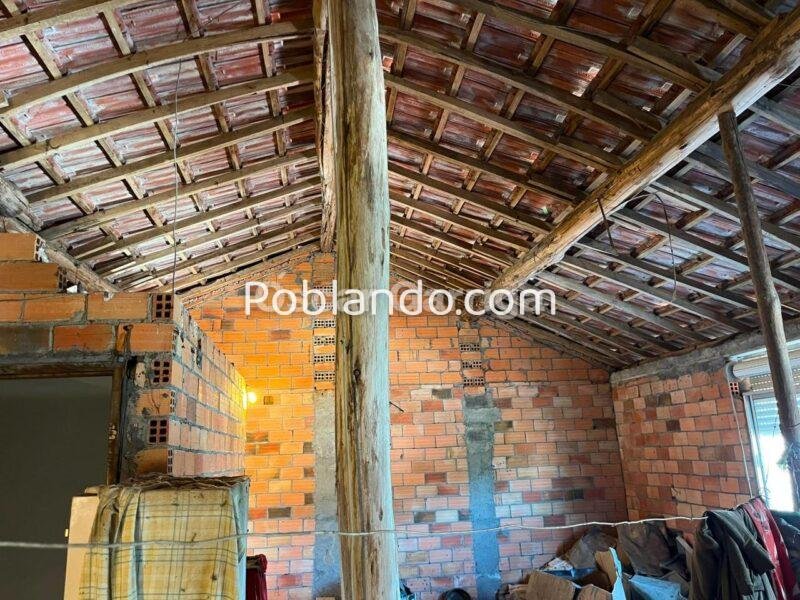 ¡NUEVA OPORTUNIDAD EN DACÓN, MASIDE, OURENSE! Amplia vivienda con múltiples posibilidades, situada a tan solo 2 minutos de O Carballiño.