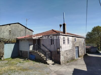 EN VENTA EN SAN MAMEDE DE LOUSADA, CARBALLEDO (LUGO)