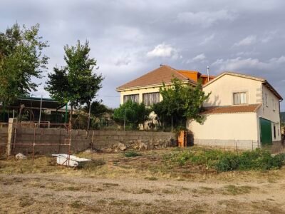 CASA RURAL EN FINCA DE 6.700 M2
