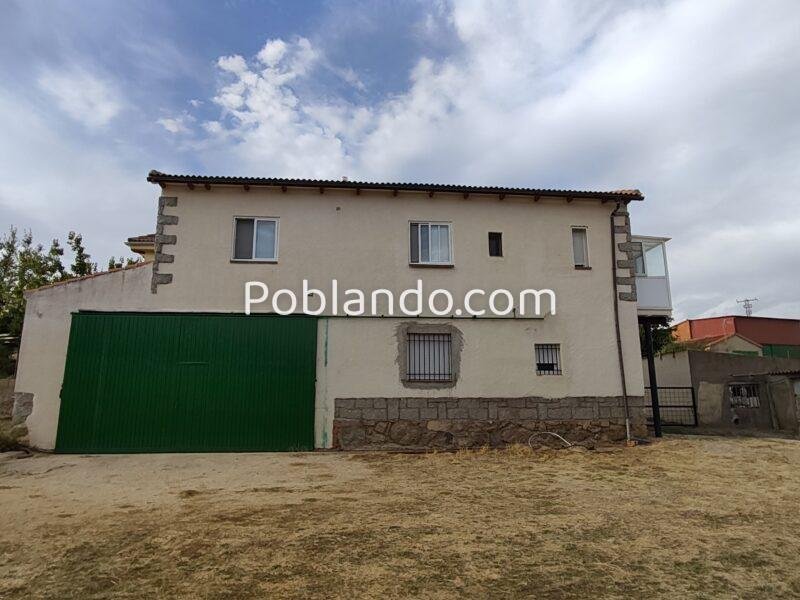 CASA RURAL EN FINCA DE 6.700 M2