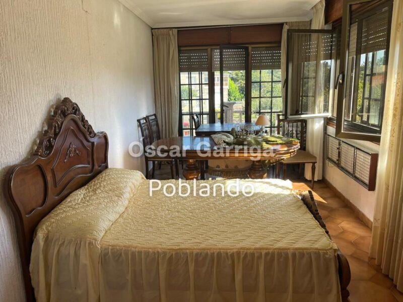 VIVIENDA INDEPENDIENTE TOTALMENTE AMUEBLADA DE 252 m2, CON FINCA DE 1350 m2 Y DOS DEPENDENCIAS AGRÍCOLAS DE 122m2 y 20 m2 RESPECTIVAMENTE. O BOLO, MASIDE, OURENSE, GALICIA (SPAIN)).