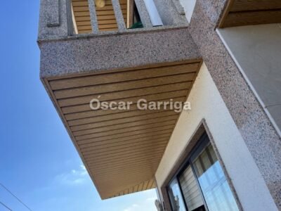 VIVIENDA INDEPENDIENTE TOTALMENTE AMUEBLADA DE 252 m2, CON FINCA DE 1350 m2 Y DOS DEPENDENCIAS AGRÍCOLAS DE 122m2 y 20 m2 RESPECTIVAMENTE. O BOLO, MASIDE, OURENSE, GALICIA (SPAIN)).