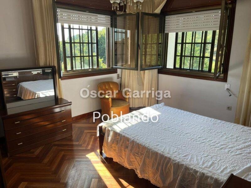 VIVIENDA INDEPENDIENTE TOTALMENTE AMUEBLADA DE 252 m2, CON FINCA DE 1350 m2 Y DOS DEPENDENCIAS AGRÍCOLAS DE 122m2 y 20 m2 RESPECTIVAMENTE. O BOLO, MASIDE, OURENSE, GALICIA (SPAIN)).