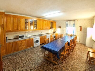 CASA RURAL EN FINCA DE 6.700 M2