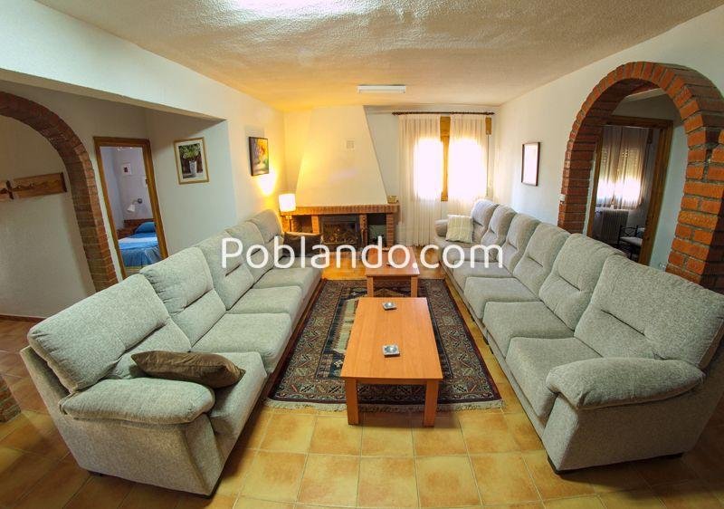 CASA RURAL EN FINCA DE 6.700 M2