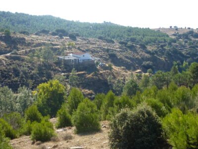 Finca rústica con cortijo y 46,61 ha en el Parque Natural Sierra de Baza