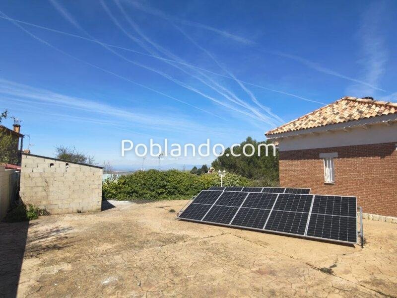 Chalet independiente en Trijueque (Urb. Mirador del Cid). Vive sin factura de luz