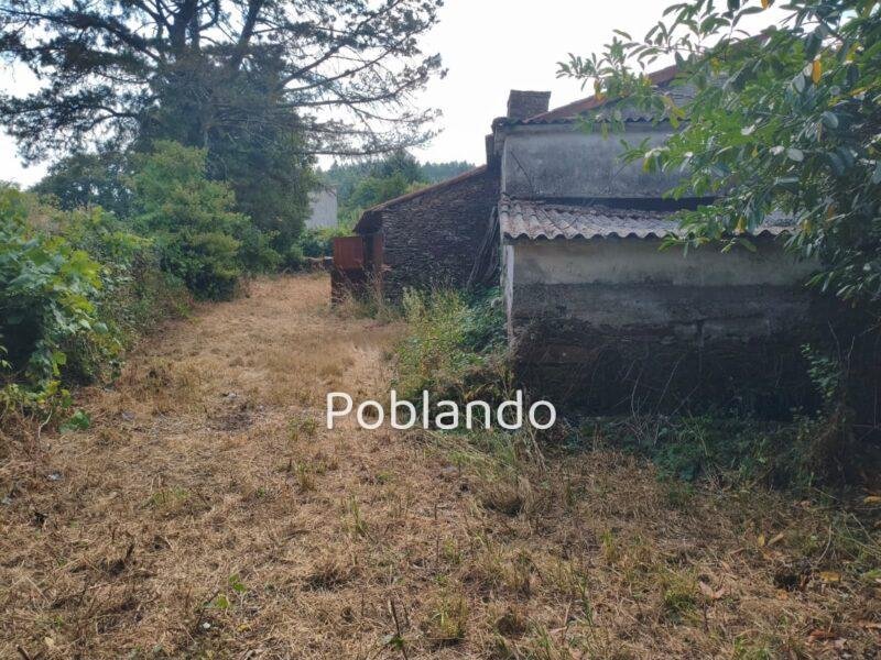 Casa a rehabilitar con 9.000 M2 terreno