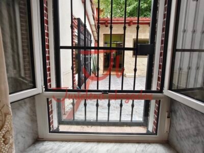 CASA CON JARDÍN Y GARAJE EN EL POBLADO MINERO DE BUSTIELLO (BIEN DE INTERÉS CULTURAL)