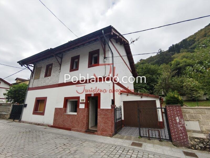 CASA CON JARDÍN Y GARAJE EN EL POBLADO MINERO DE BUSTIELLO (BIEN DE INTERÉS CULTURAL)