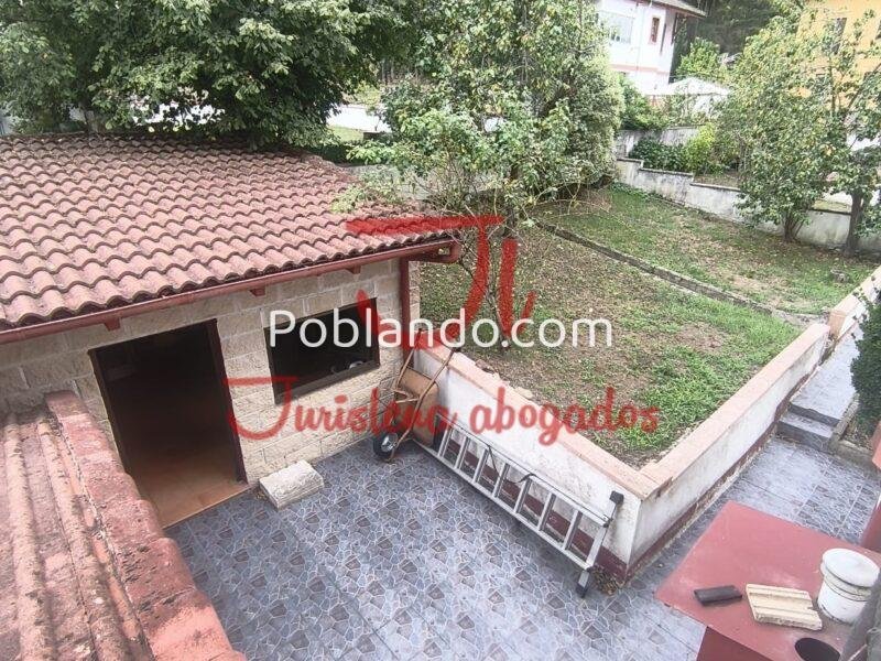 CASA CON JARDÍN Y GARAJE EN EL POBLADO MINERO DE BUSTIELLO (BIEN DE INTERÉS CULTURAL)