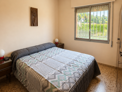 Dos casas con piscina una finca de 274 m² construidos, en el Valle de Aguas Vivas. Alzira, Valencia.