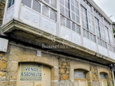 Casa rustica de piedra con magnífica finca en Neda