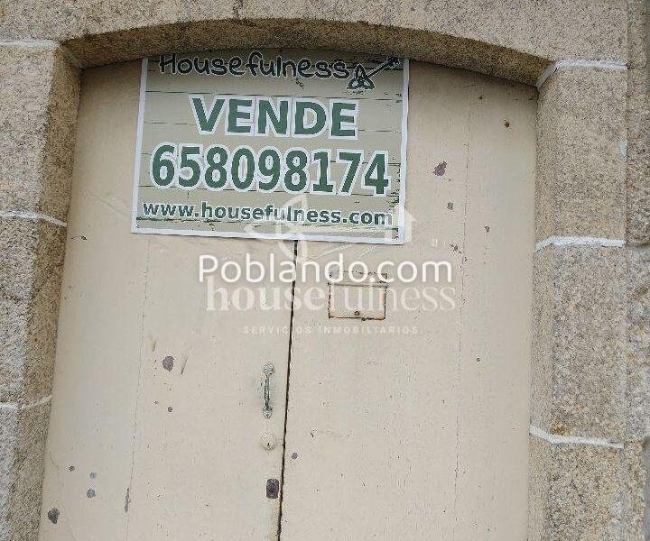 Casa rustica de piedra con magnífica finca en Neda