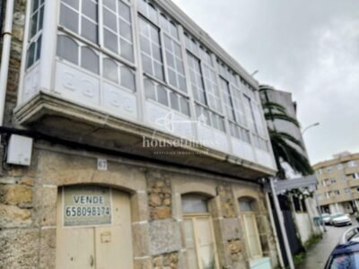 Casa rustica de piedra con magnífica finca en Neda