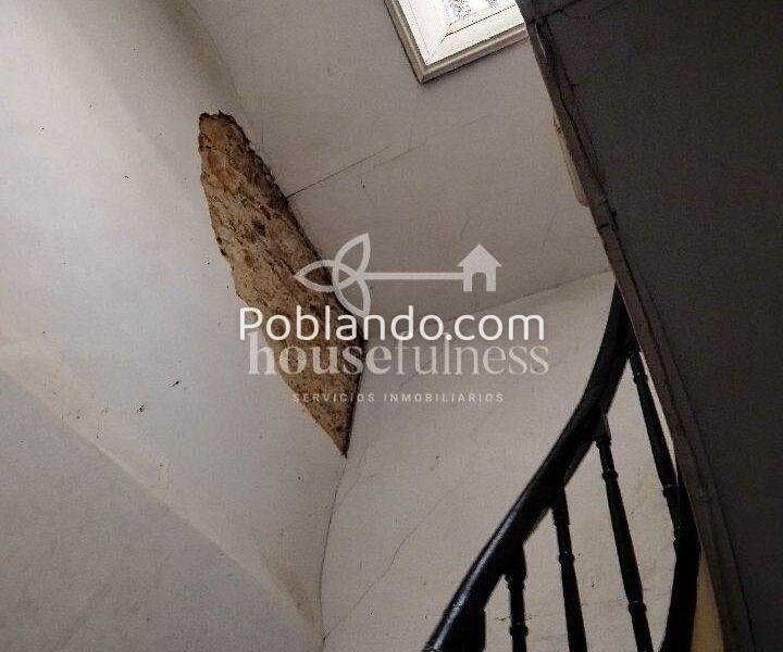 Casa rustica de piedra con magnífica finca en Neda
