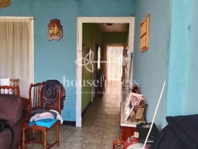 Casa rustica de piedra con magnífica finca en Neda