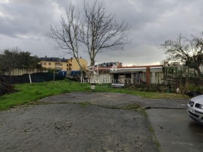 Casa rustica de piedra con magnífica finca en Neda
