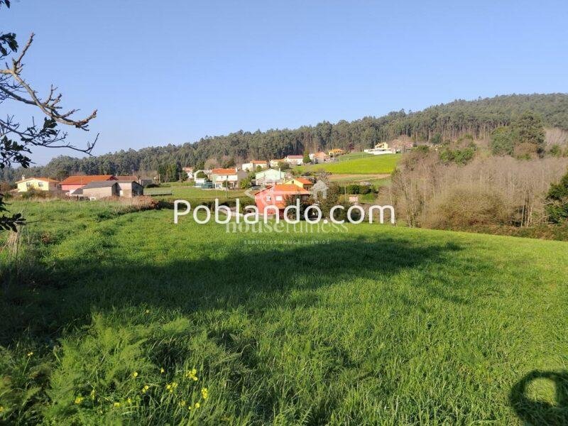Finca urbana en Miño
