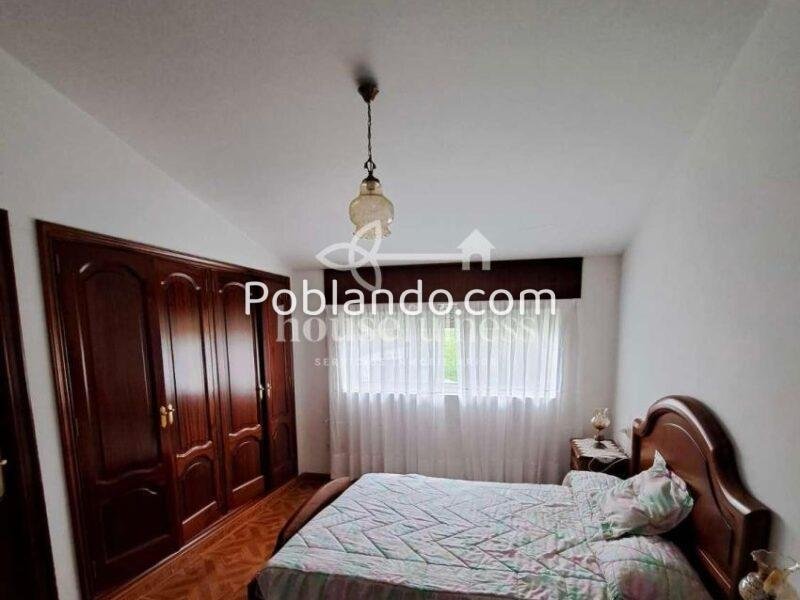 Casa con amplia finca en Miño