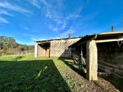 SOLAR EDIFICABLE EN MIÑO