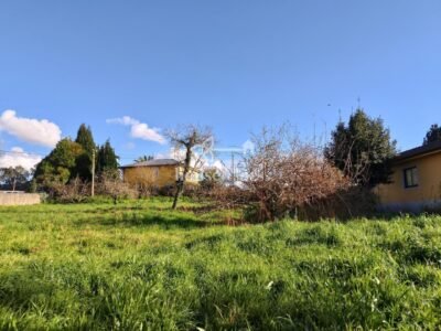 Solar edificable en una de las mejores zonas de Fene
