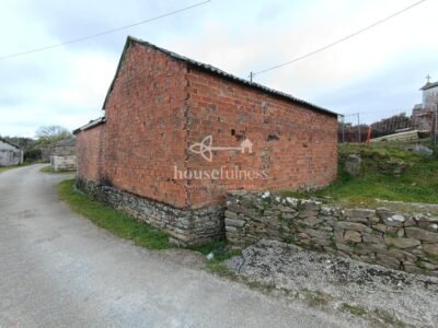 Casa de piedra en Friol