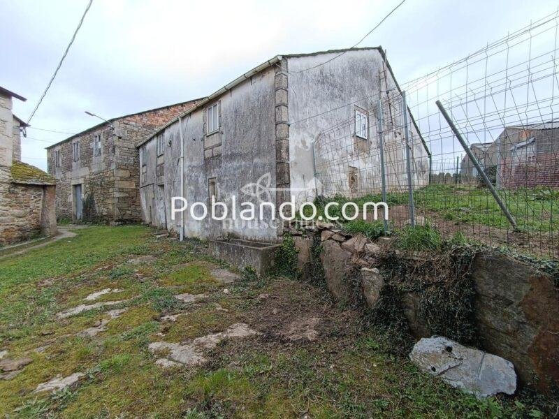 Casa de piedra en Friol