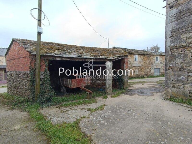 Casa de piedra en Friol