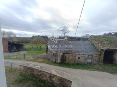 Casa de piedra en Friol