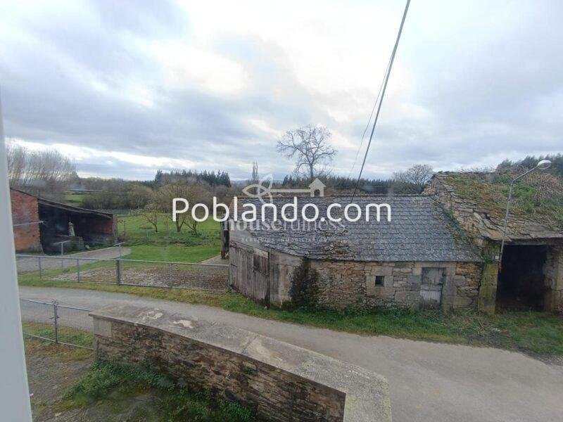 Casa de piedra en Friol