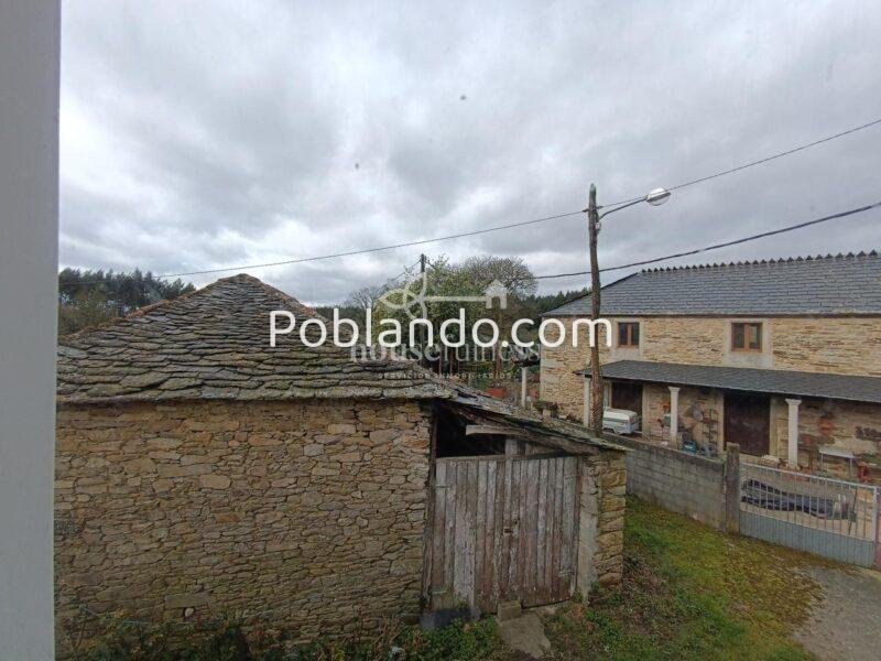 Casa de piedra en Friol