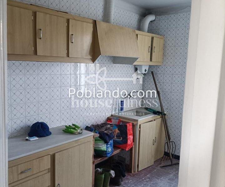 CASA PARA REFORMAR EN NARÓN