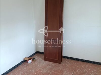 CASA PARA REFORMAR EN NARÓN