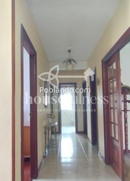 CASA CON JARDÍN EN ARES