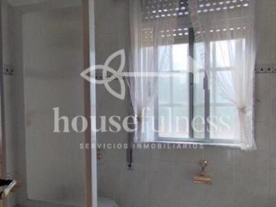 CASA CON JARDÍN EN ARES