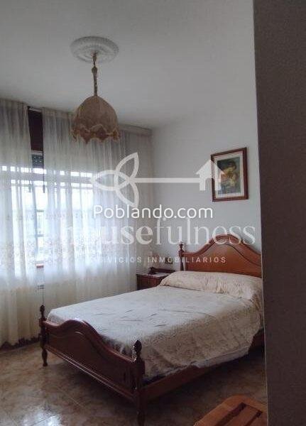 CASA CON JARDÍN EN ARES