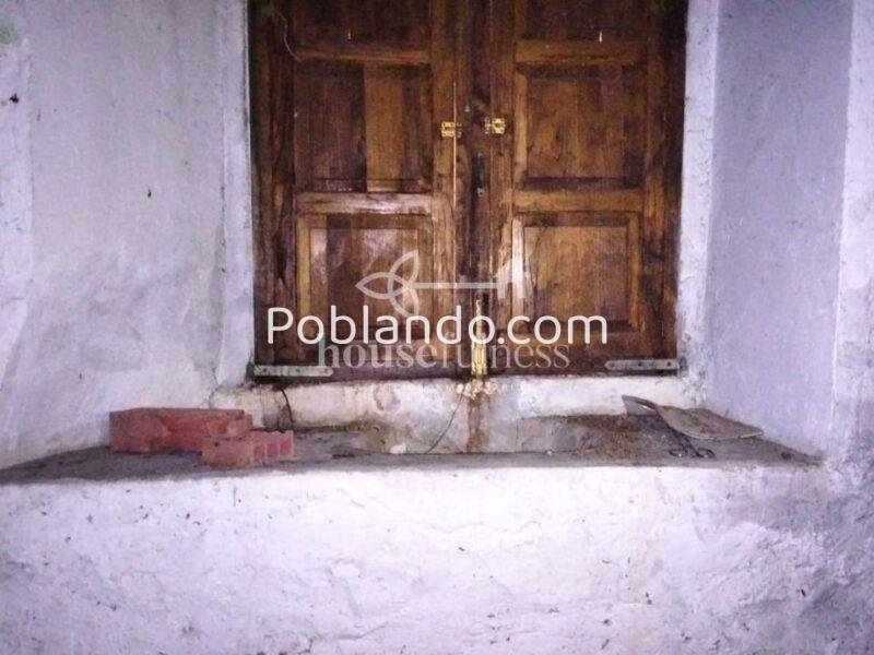 Casa típica gallega con gran finca en Ortigueira