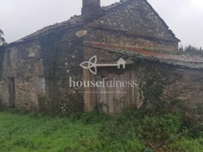 Casa típica gallega para proyecto de restauración en Ortigueira