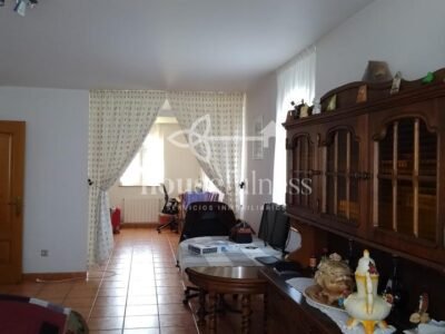 Increíble Chalet en Narón