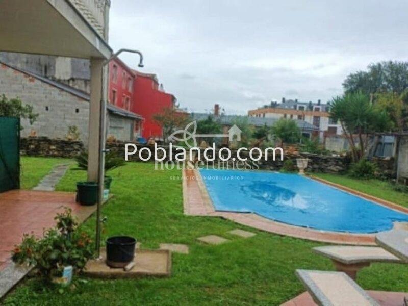 CASA CON JARDÍN EN ARES