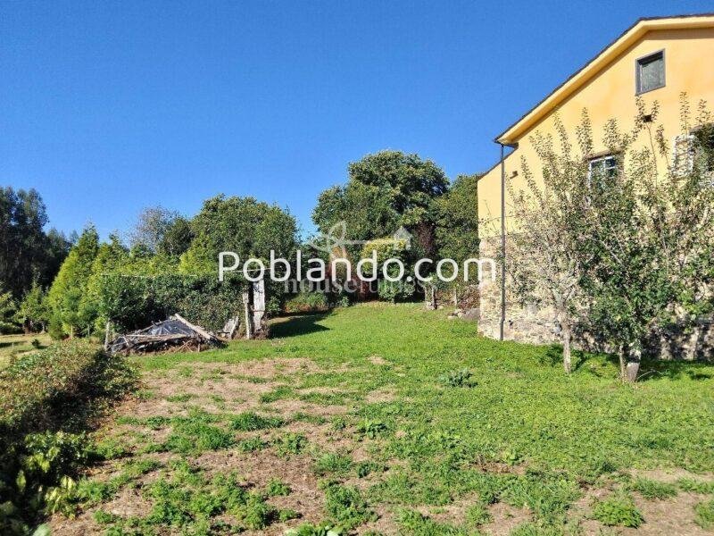 Se vende impresionante casa gallega en Somozas