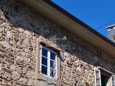 Se vende impresionante casa gallega en Somozas