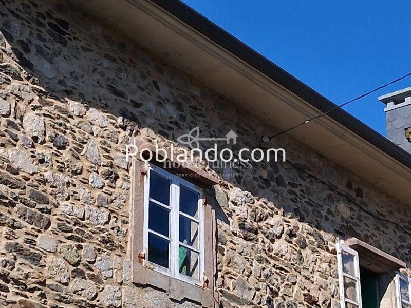 Se vende impresionante casa gallega en Somozas