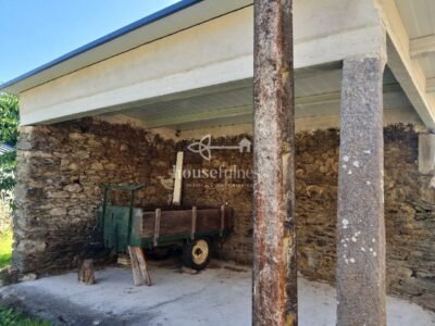 Se vende impresionante casa gallega en Somozas